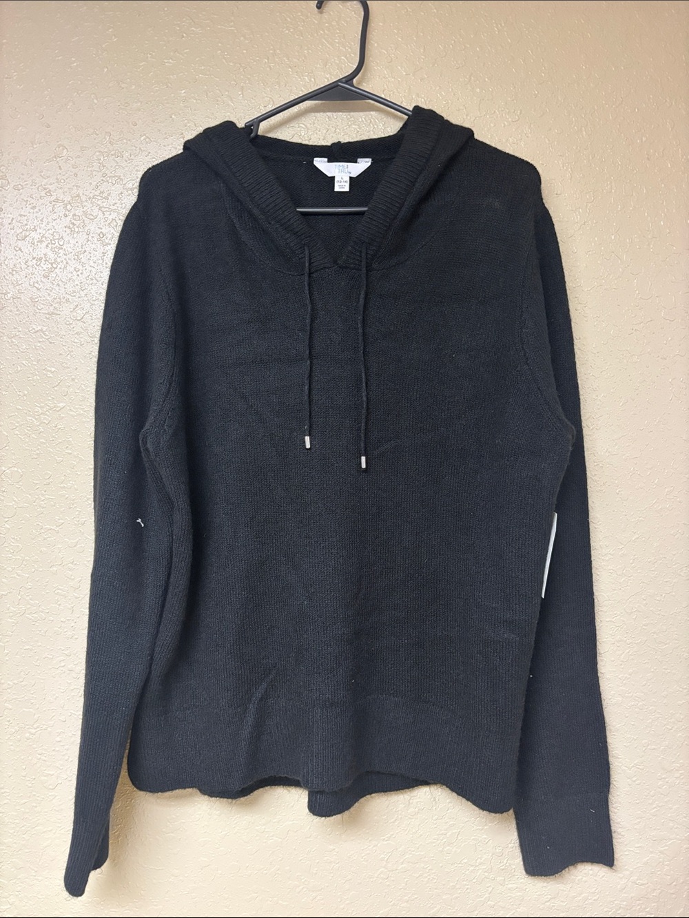 Time and Tru Black Hooded Knit Pullover